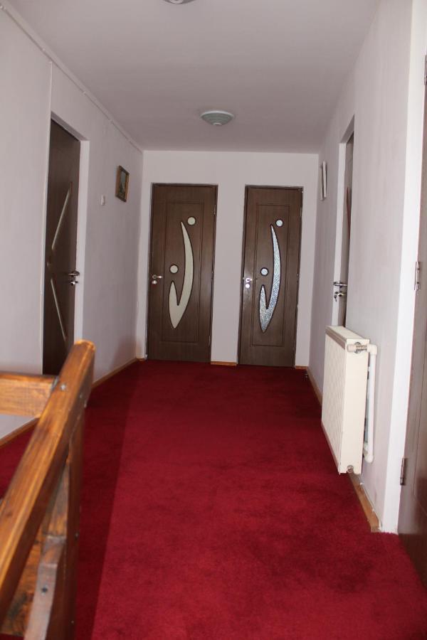 Casa Edi Hotel Poiana Negrii Bagian luar foto