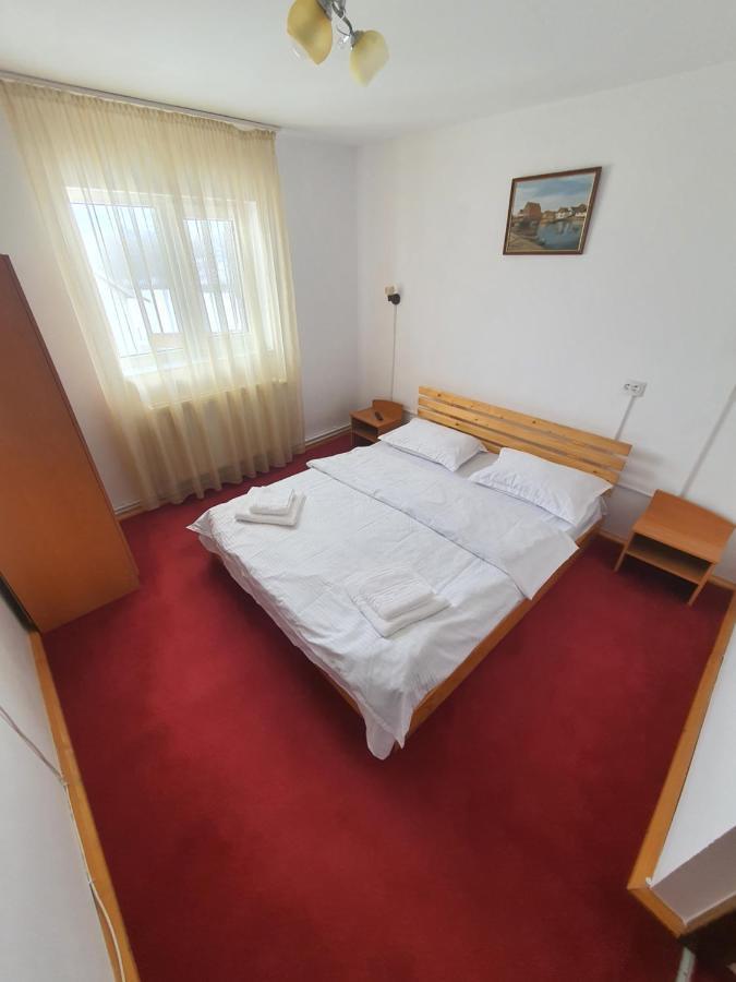 Casa Edi Hotel Poiana Negrii Bagian luar foto